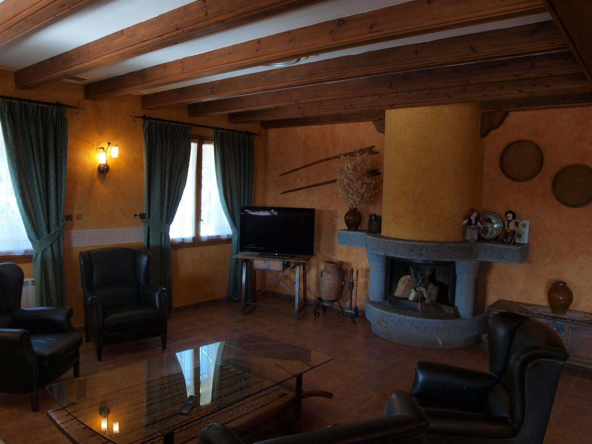 Hotel Turmo Labuerda Εξωτερικό φωτογραφία