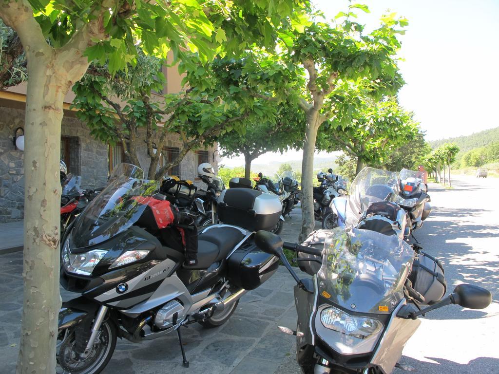 Hotel Turmo Labuerda Εξωτερικό φωτογραφία